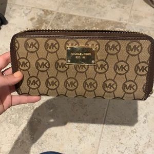 Michael Kors wallet